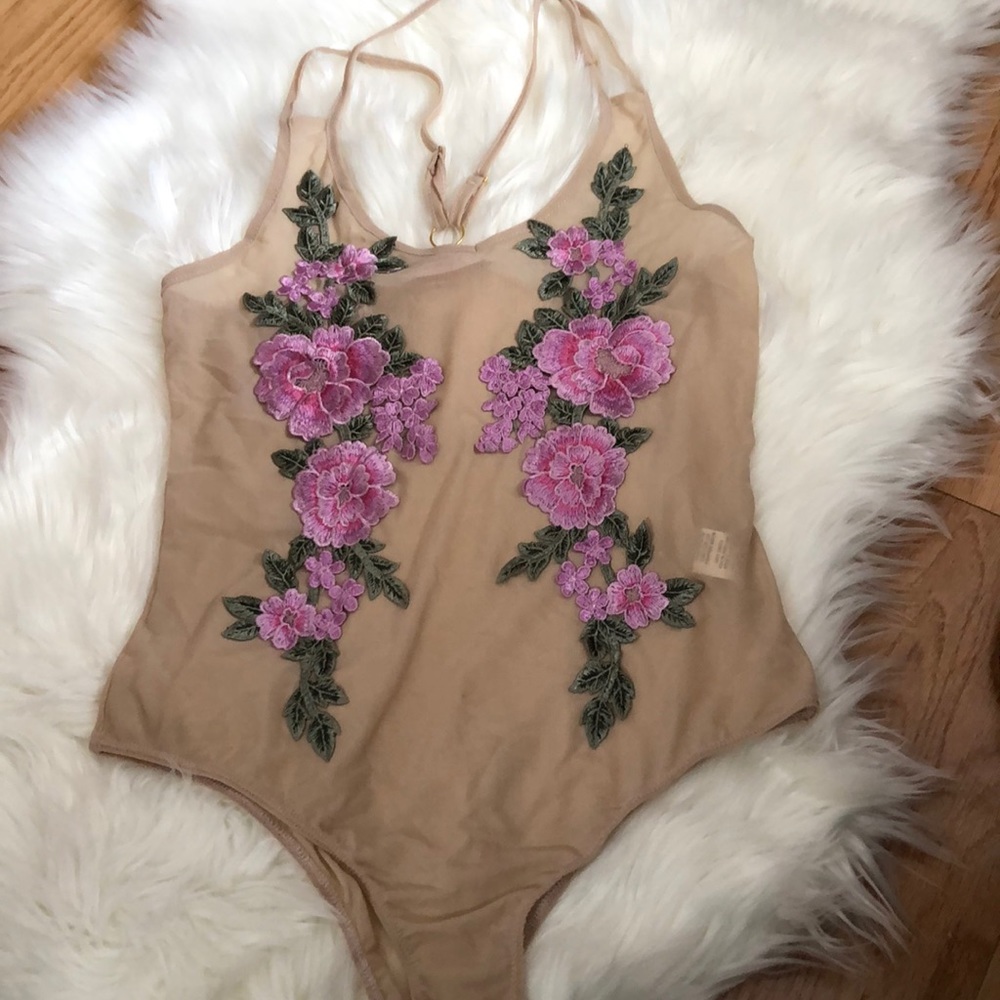Henri girl Blush floral embroidered bodysuit